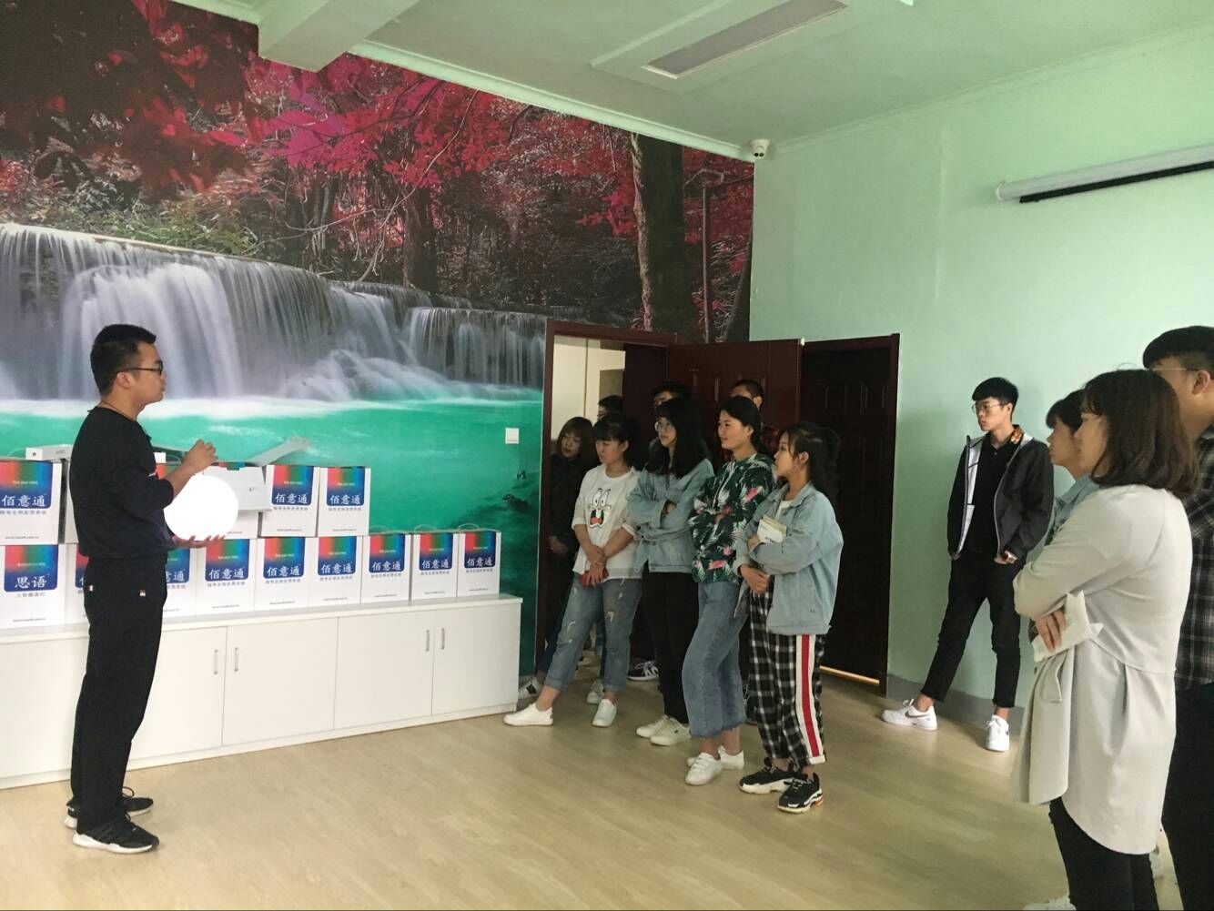 各班心理委员参观体验